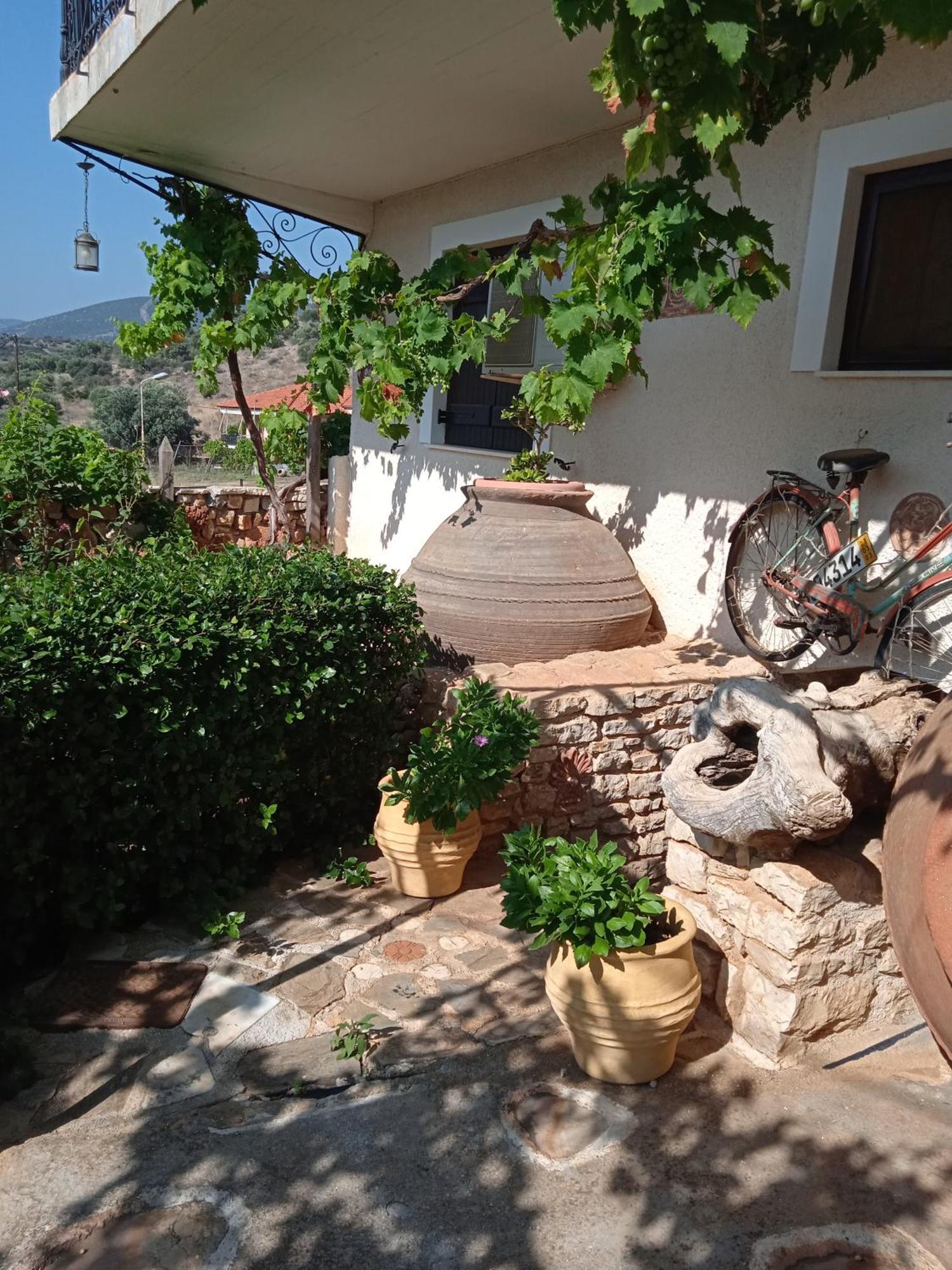 Pontinos Villa Míloi Exterior foto
